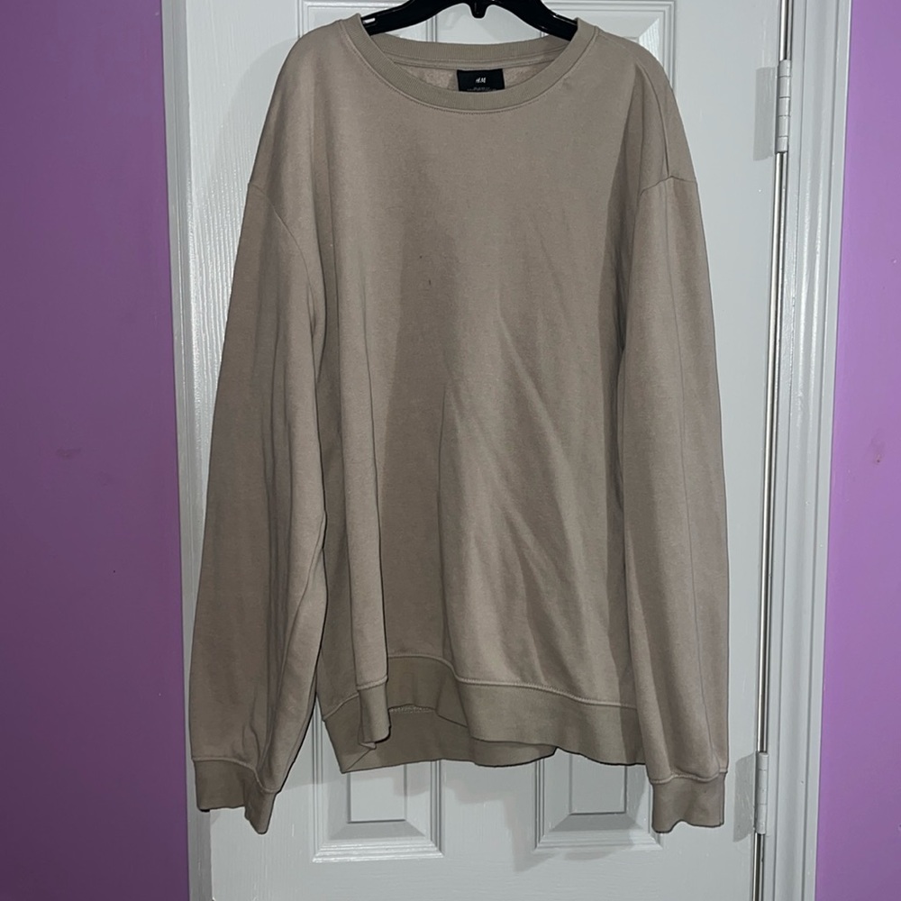 H&M sweatshirt